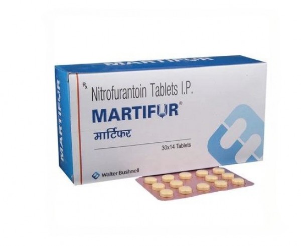 Box and blister of generic Nitrofurantoin 100mg tablets